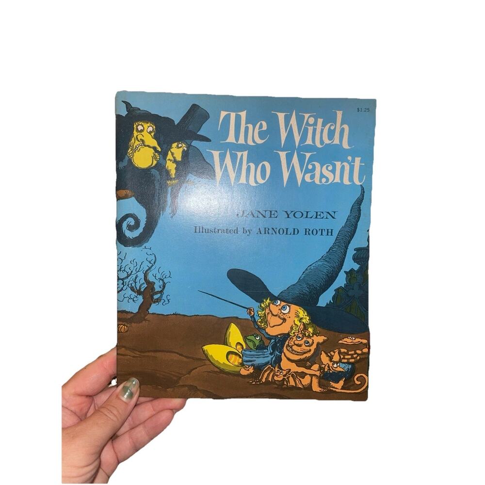 Vintage The Witch Who Wasn't by Jane Yolen Paperback Book 1964 BRAND NEW MINT